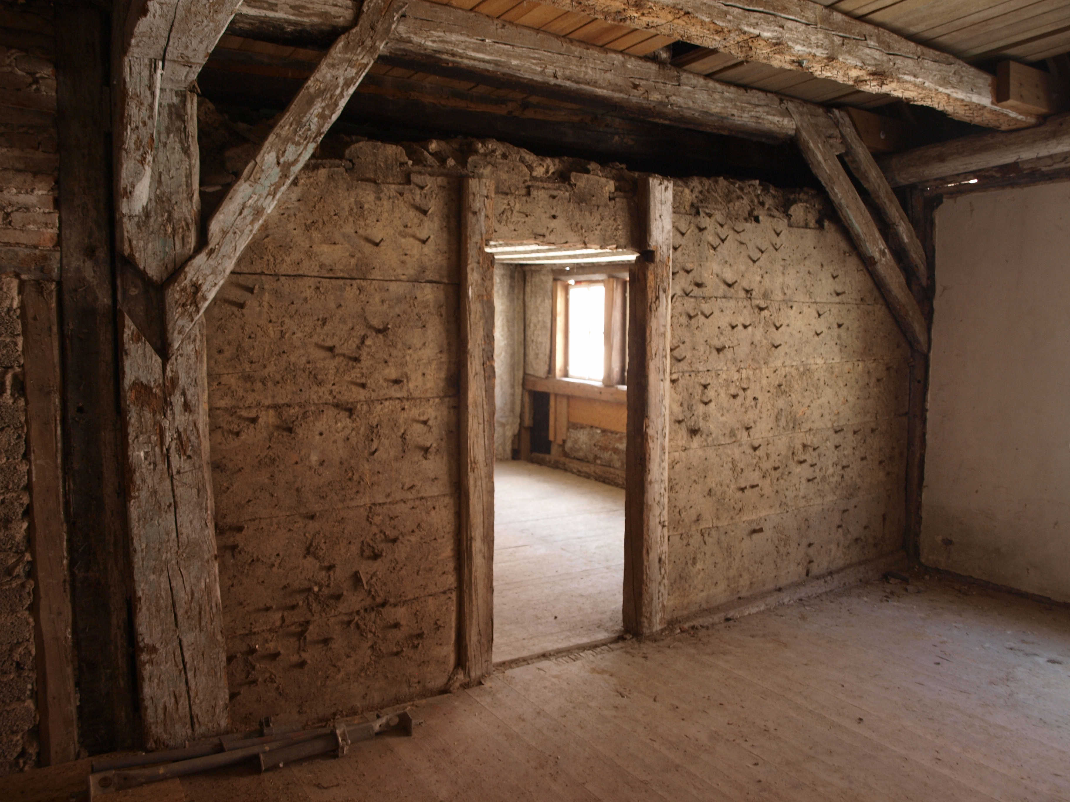 Die Bohlenstube im mittelalterlichen Wohnhaus in der Judengasse in Rothenburg